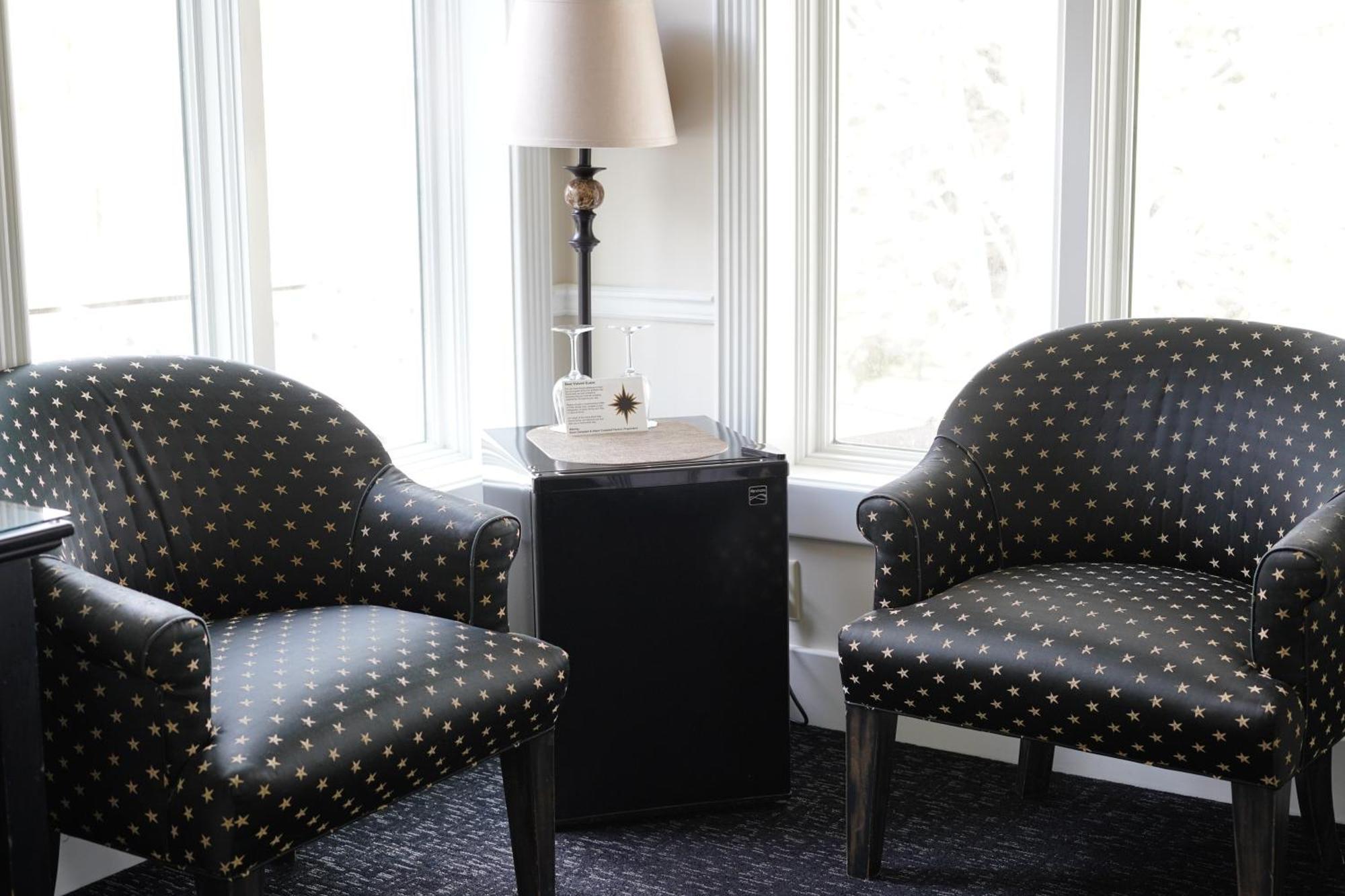 Inn At Black Star Farms Suttons Bay Room photo